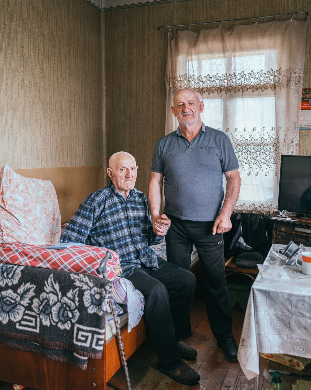valery-poshtarov-father-and-son-photography-itsnicethat05