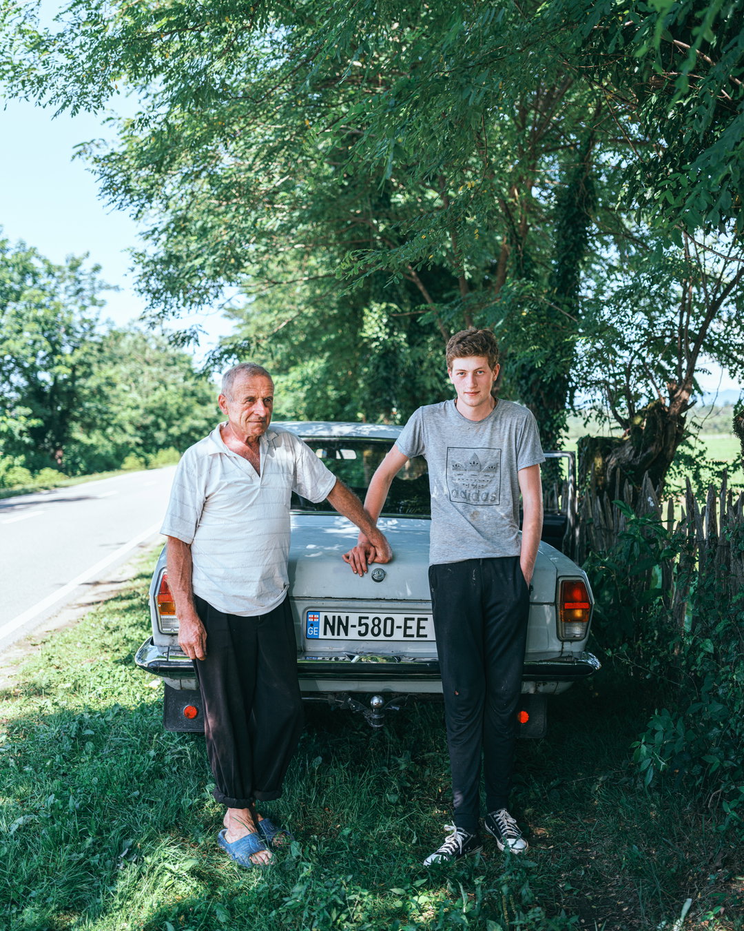 valery-poshtarov-father-and-son-photography-itsnicethat07