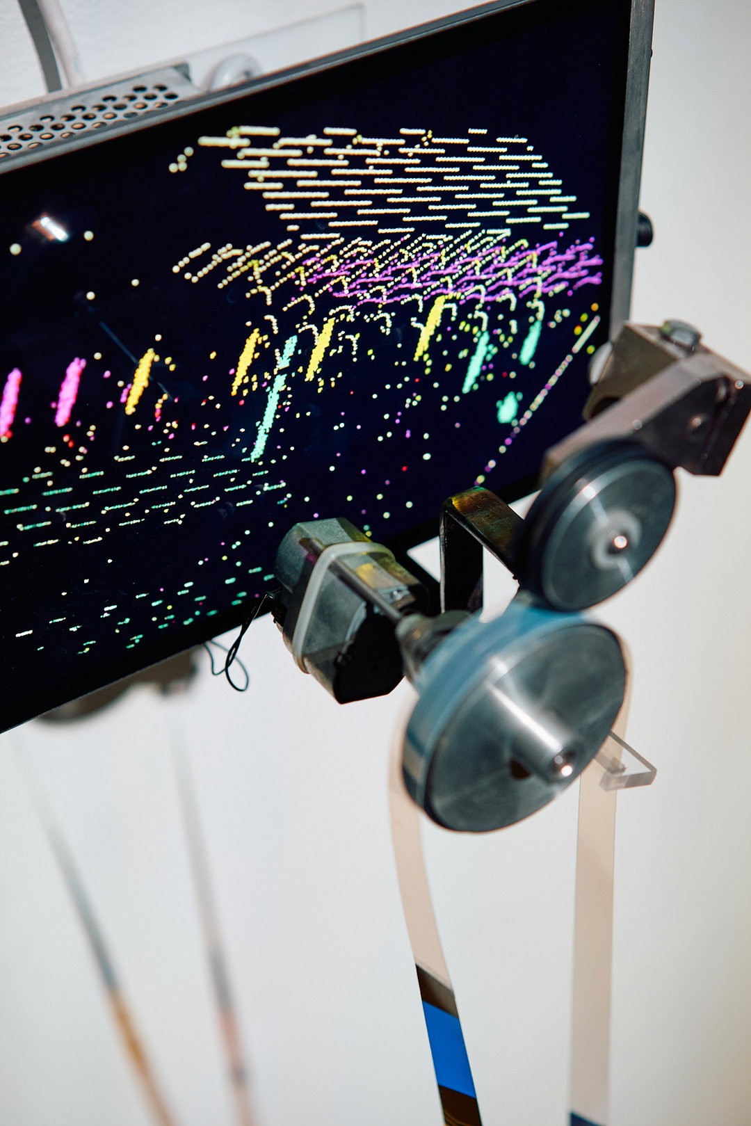 EID-Sonar+D-graphicdesign-itsnicethat-1.jpg