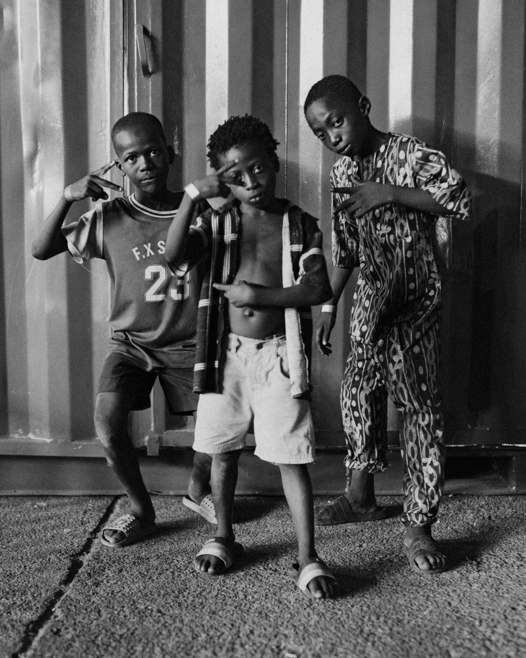 Ollie-Babajide-Tikare-Èkó-itsnicethat-05