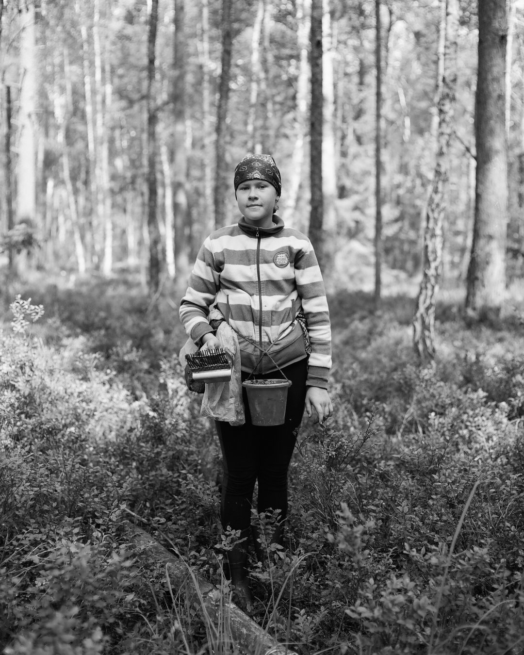 ElenaHeatherwick-PostcardsfromUkraine-Photography-itsnicethat-08.jpg