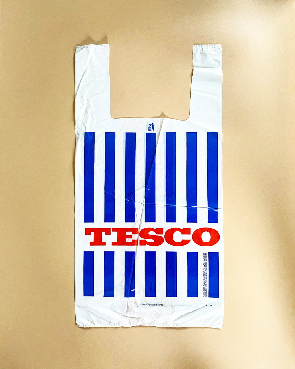 AaronThompson-CarryABag-GraphicDesign-itsnicethat.jpeg