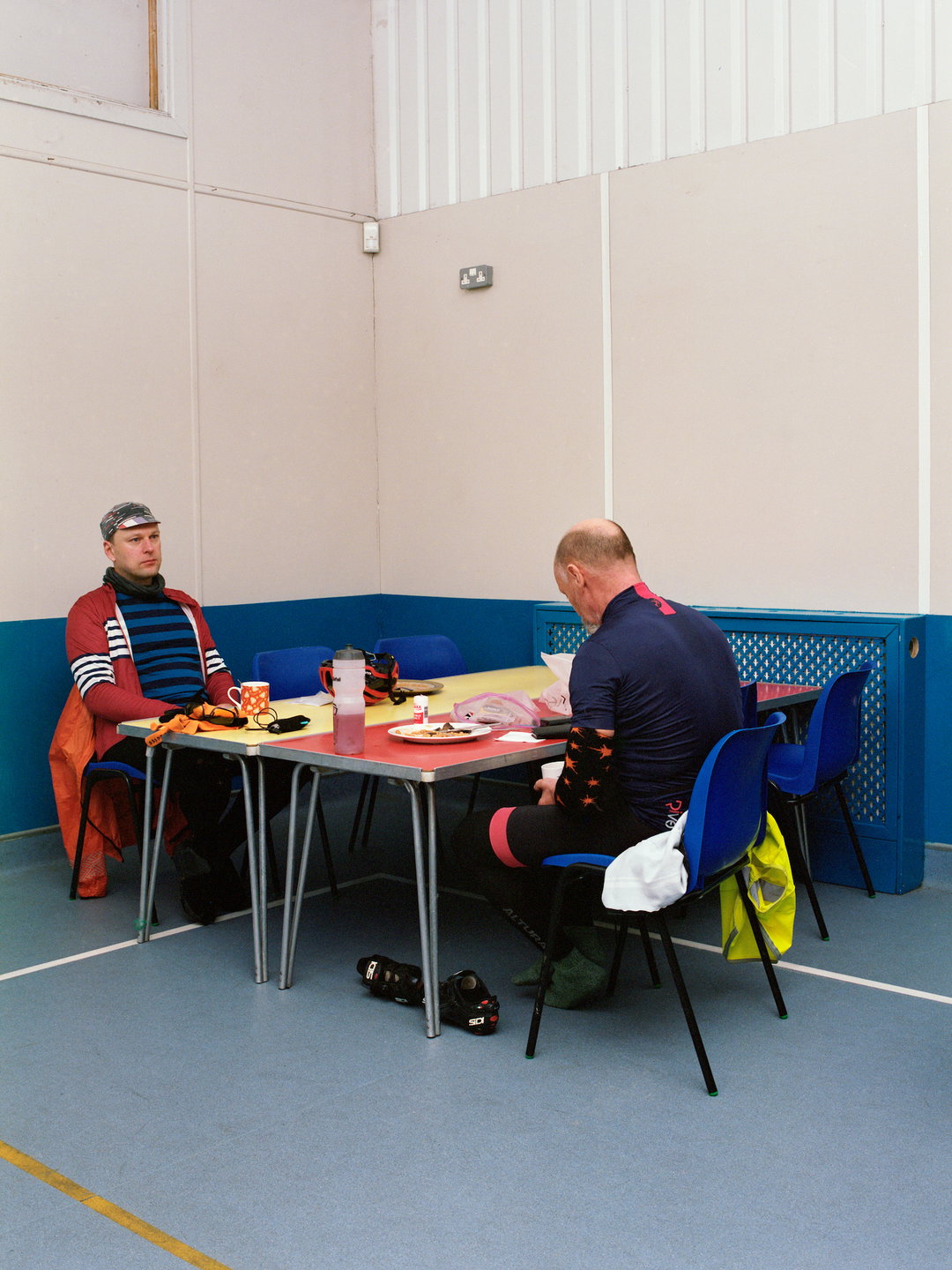 fergus-coyle-moonrakers-and-sunseekers-photography-itsnicethat07