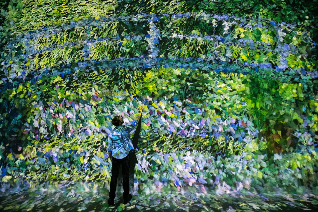 Frameless_Gallery-2_Monet (Credit - Jordan Curtis Hughes).jpg