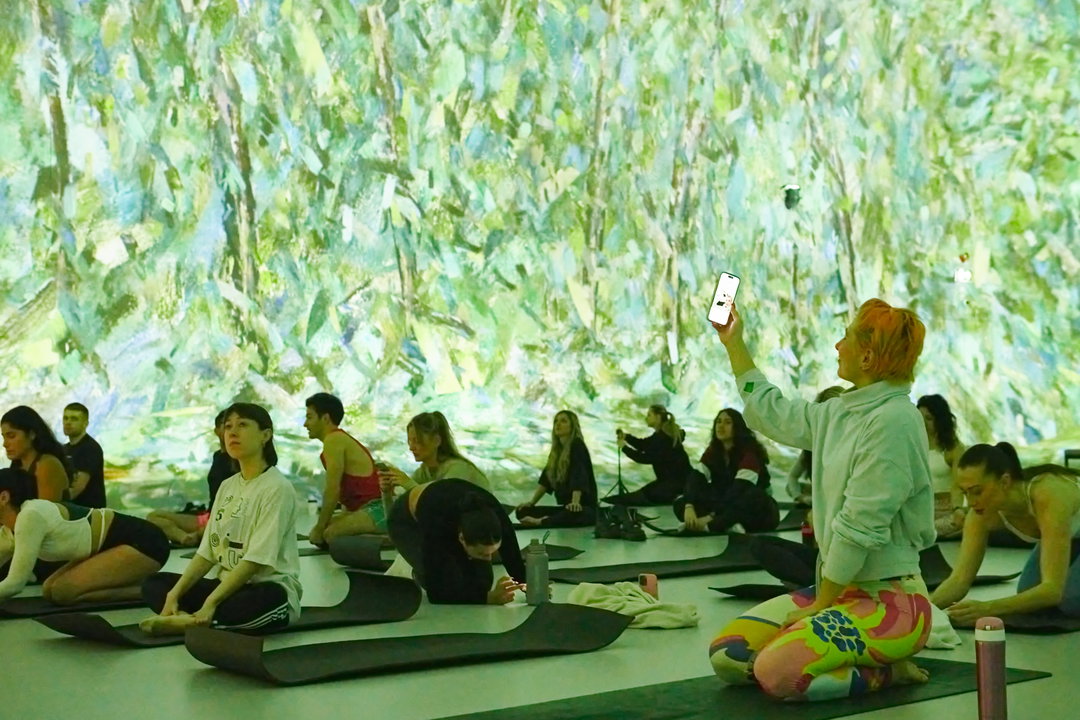 Frameless yoga 1 (Credit_ Freddie Miller).jpg