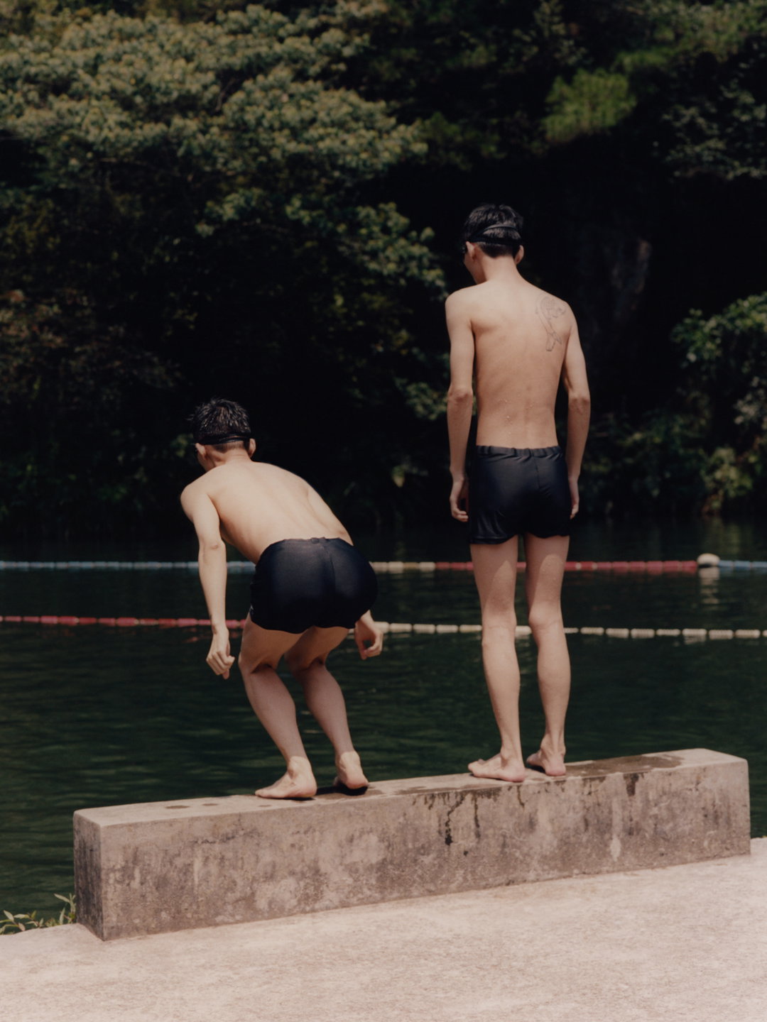 GregLinJiajie-LongyanBoysSeriesTwo-features-itsnicethat-photography-11.jpg