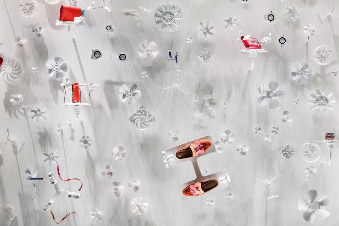 Hermes Windows PLAY _ Photographer Andrew Meredith 3.jpg