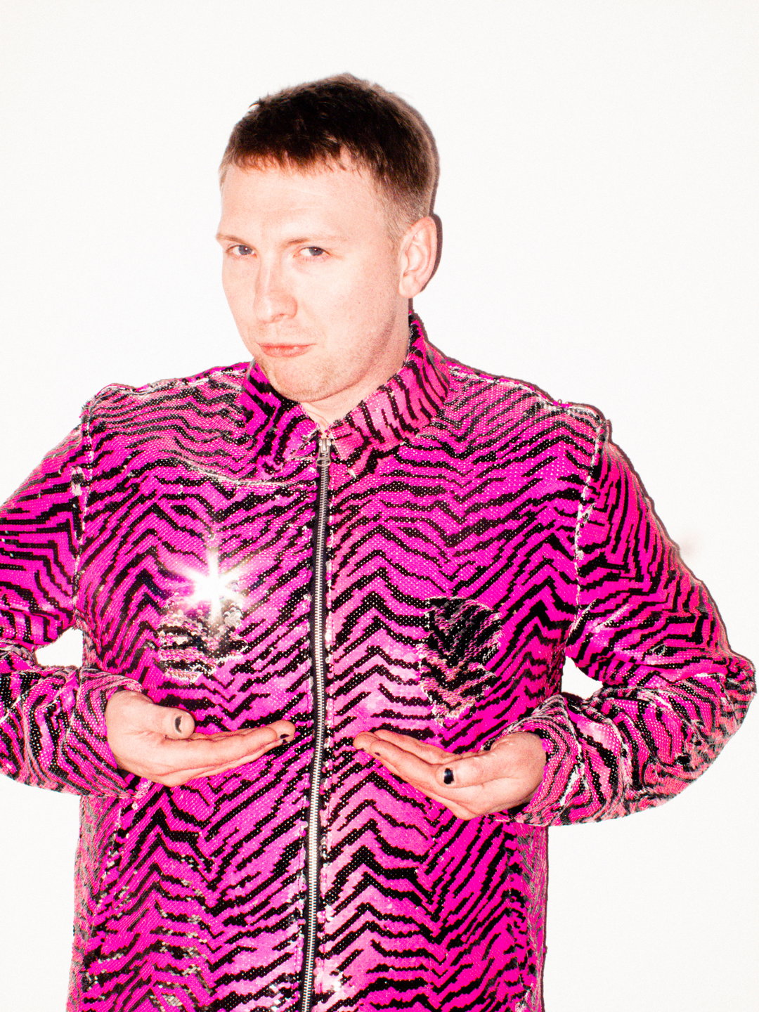 joe-lycett-bins-bins-bins-art-publication-itsnicethat-41.jpeg