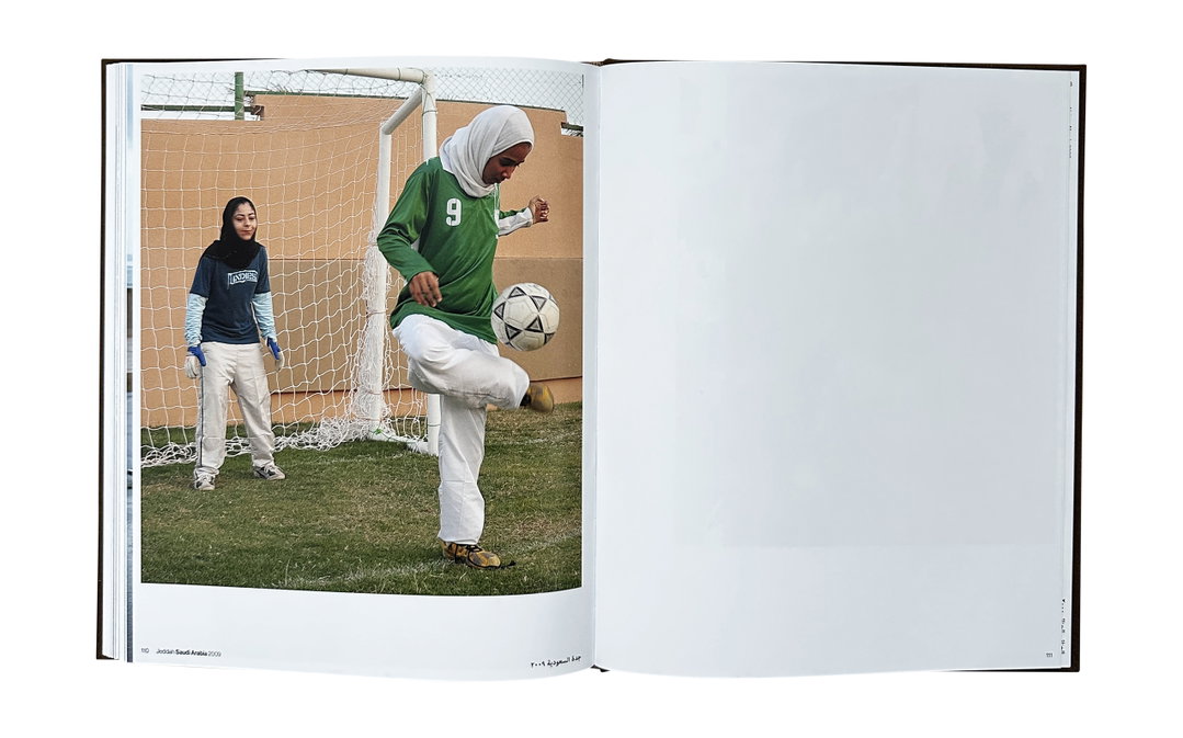 middle-east-archive-pub-pho-itsnicethat13