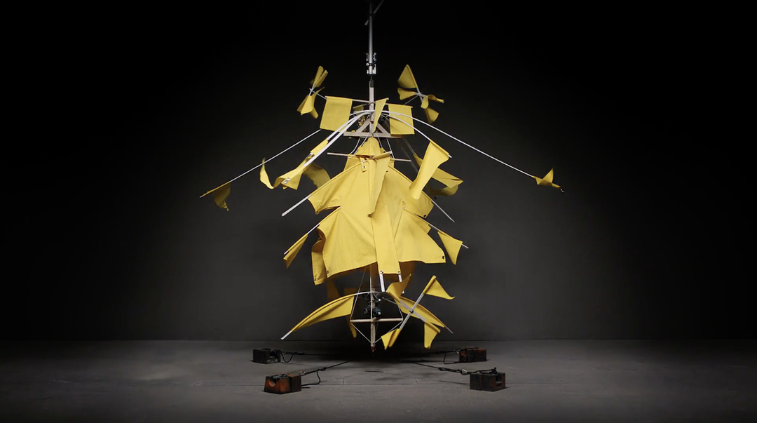 ISABEL_AND_HELEN_MONCLER_X_CRAIG_GREEN_SS19_DAN_TOBIN_SMITH_STILLS_6.png