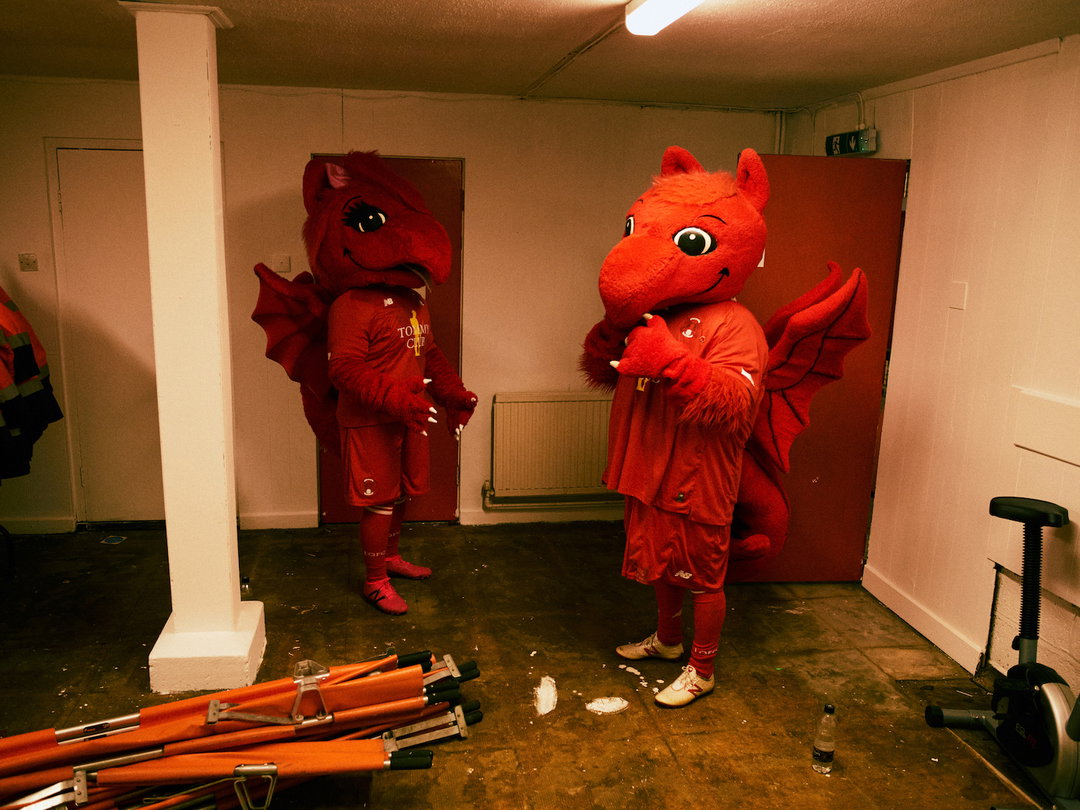 Jake-Green-Home-Team-Photography-ItsNiceThat-5.jpg