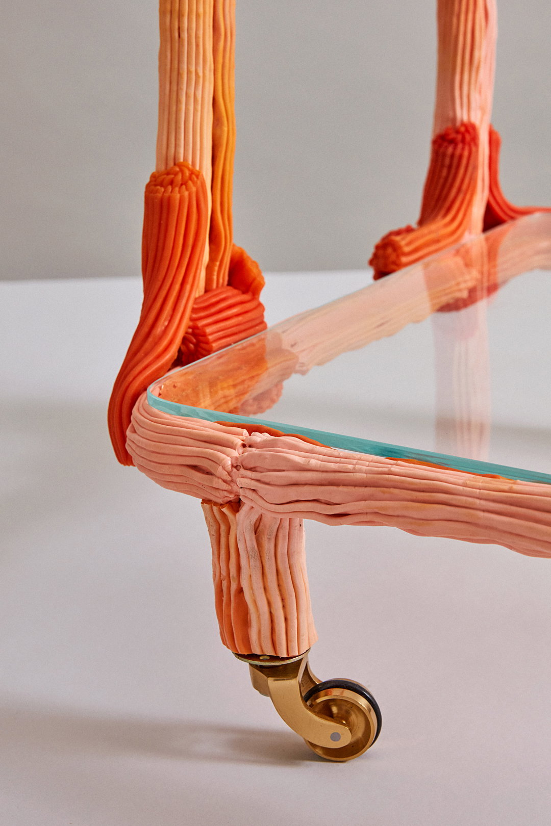 JamesShaw-DrinksTrolley-ProductDesign-itsnicethat.jpg