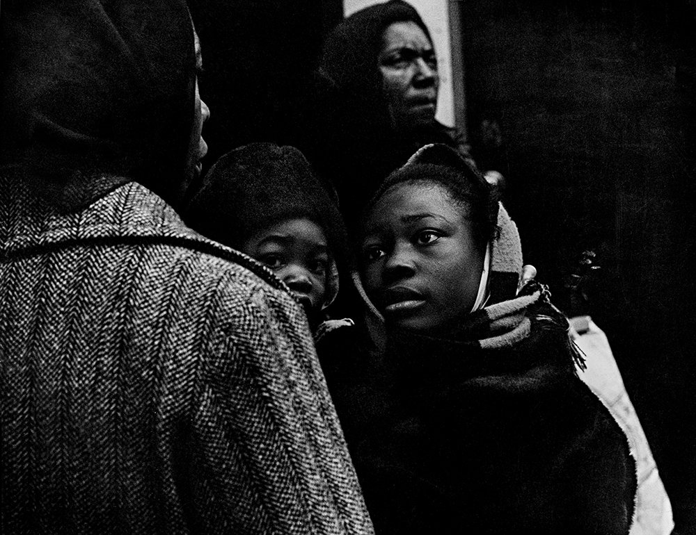John Simmons_ Christmas Eve, Chicago, IL, 1967 © John Simmons.jpg