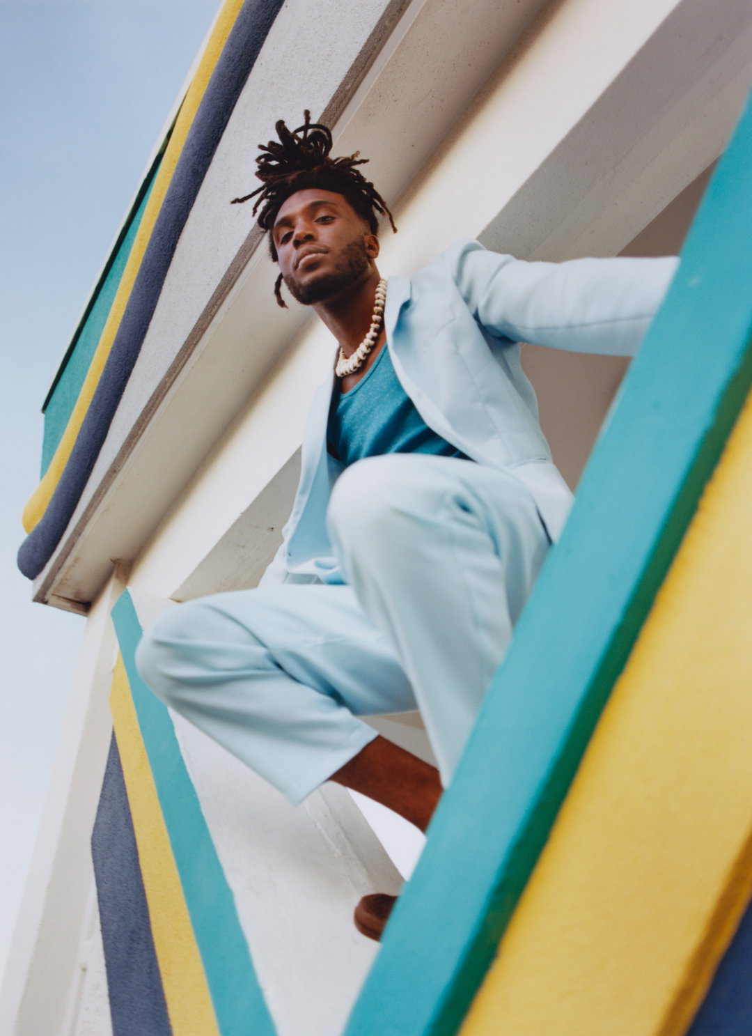 Josh-Aronson-Tropicana-work-photography-itsnicethat-04.jpg