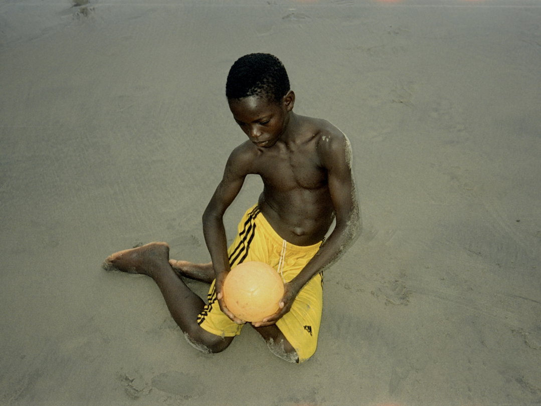 Jude-Lartey-Land-of-the-Morees-photography-itsnicethat-03