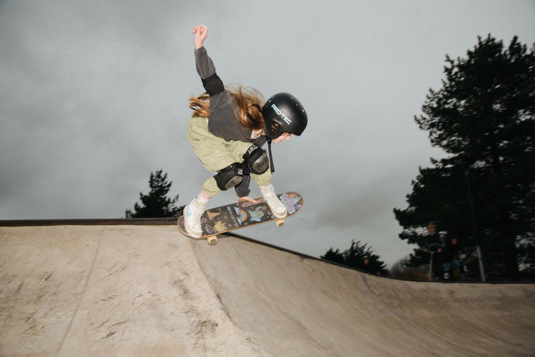 Juliet Klottrup-Skate-Like-a-Lass-photography-itsnicethat-11