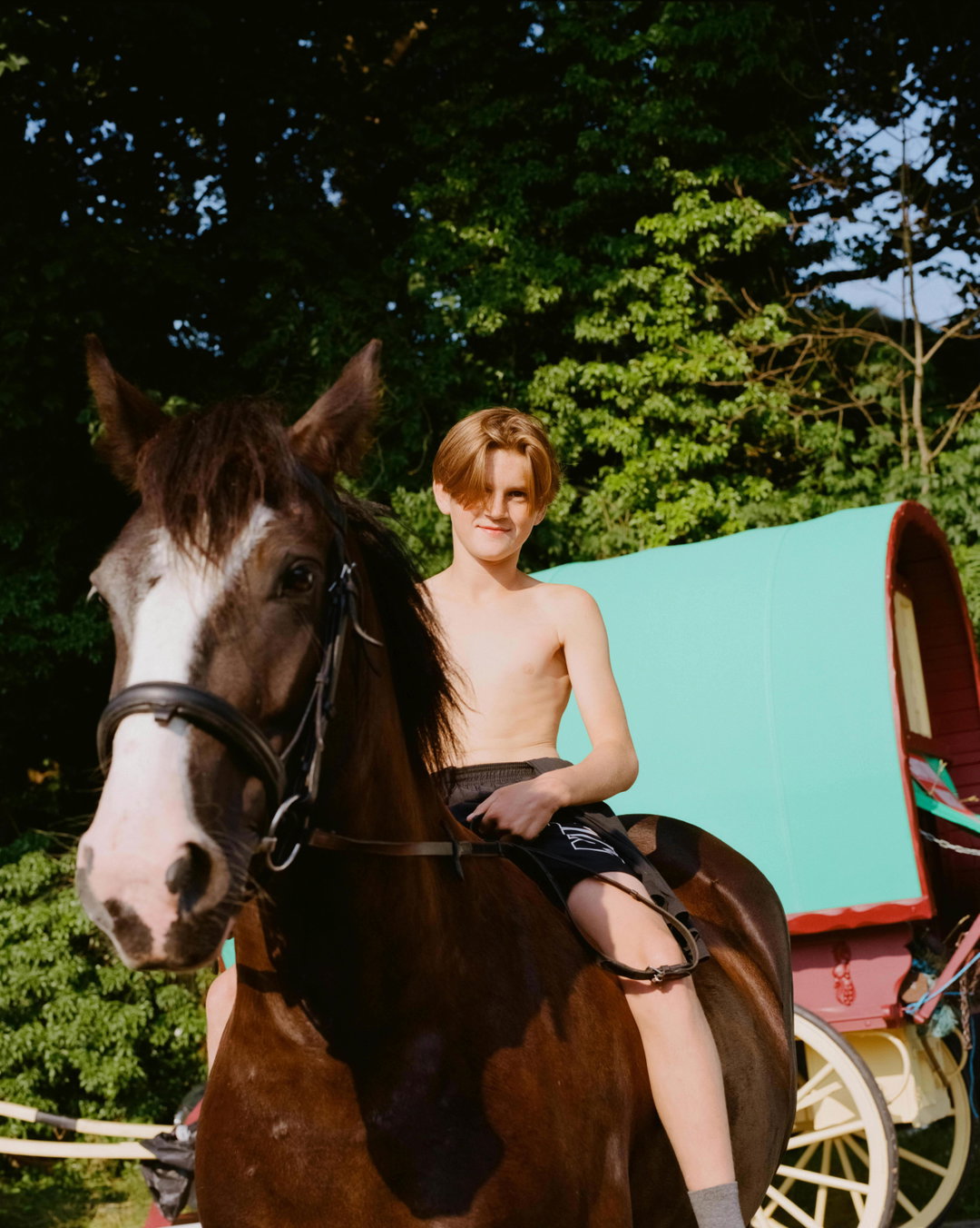 Juliet-Klottrup-travelling-home-photography-itsnicethat-05