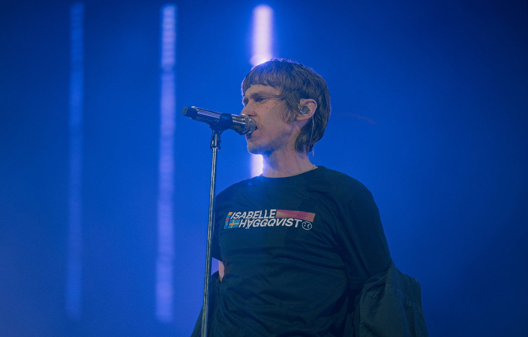 Reversed merch universal music scandinavia