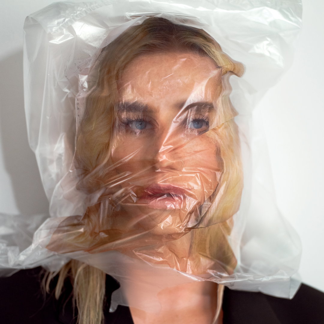 KESHA_GAG_ORDER_COVER_.jpg