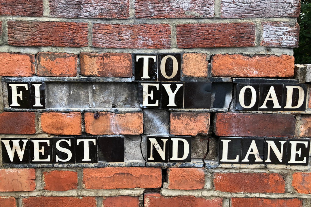 dn&co-ItsASign-LDF-photography-itsnicethat-NathalieShores