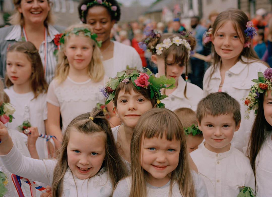 lauren-maccabee-garland-day-pho-itsnicethat01
