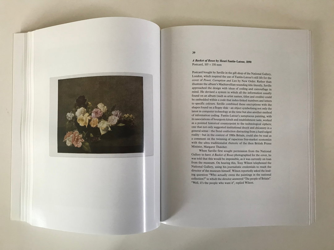 AlistairHudson-bookshelf-19