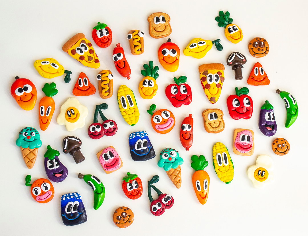 Lia-Sued-C-illo-itsnicethat-FRIDGE-MAGNETS.jpg