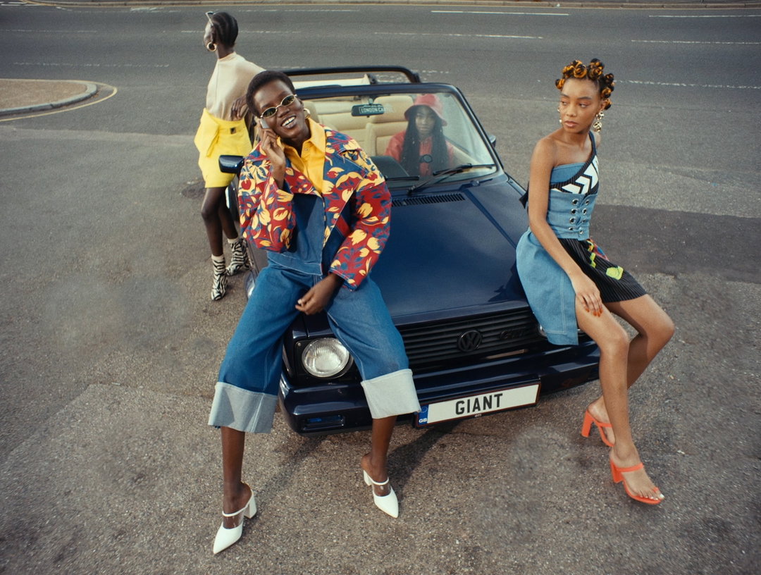Meji-Alabi_BURNA_BOY_PULL_UP_film-itsnicethat.jpg