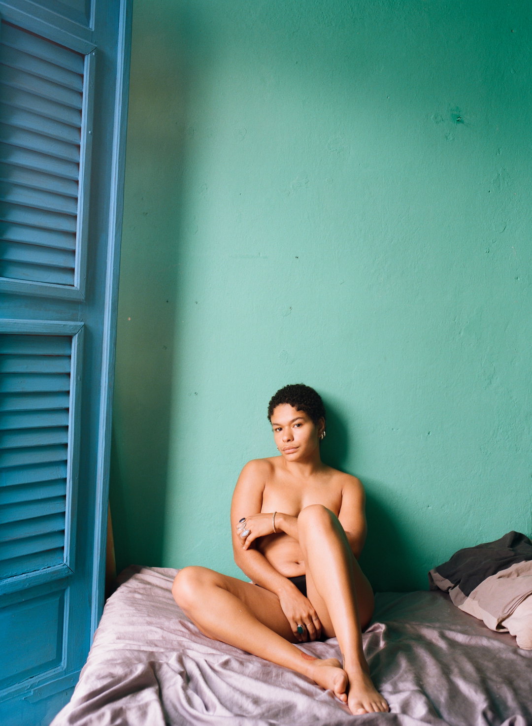 mia-vasquez-pho-itsnicethat02