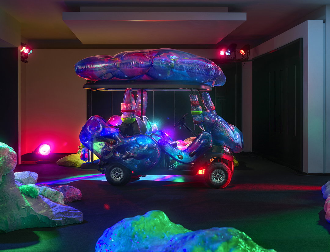 tour-de-moon-spon-con-itsnicethat17