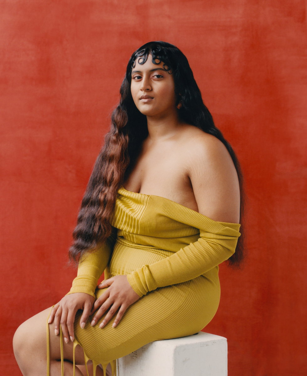camila-falquez-photography-apple-new-world-creative-guide-its-nice-that.jpg