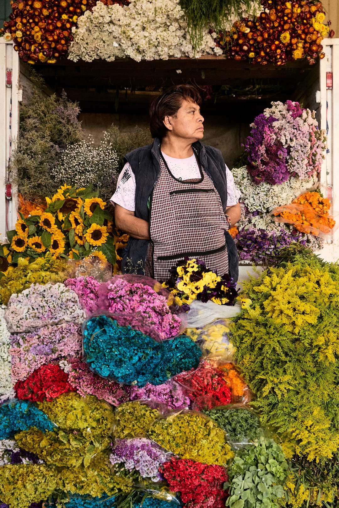 Owen-Harvey-Flower-Boys-Photography-Project-itsnicethat-010.jpg