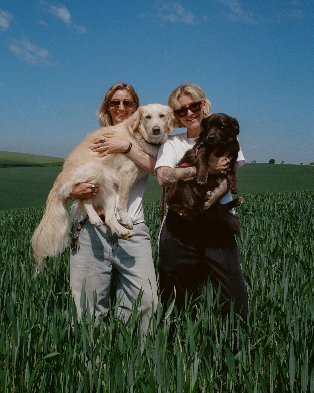 Nessie-Appleton-dogsandtheirdykes-pho-itsnicethat-08