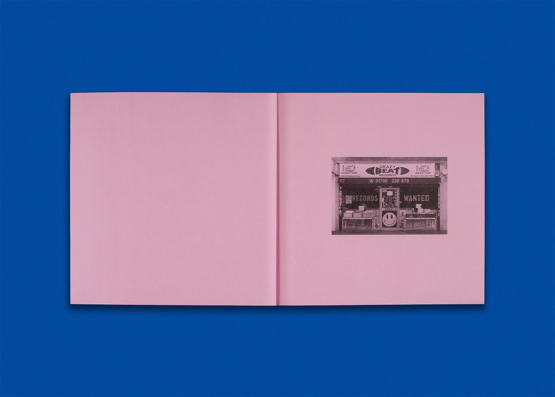 sleeve-notes-pub-itsnicethat03