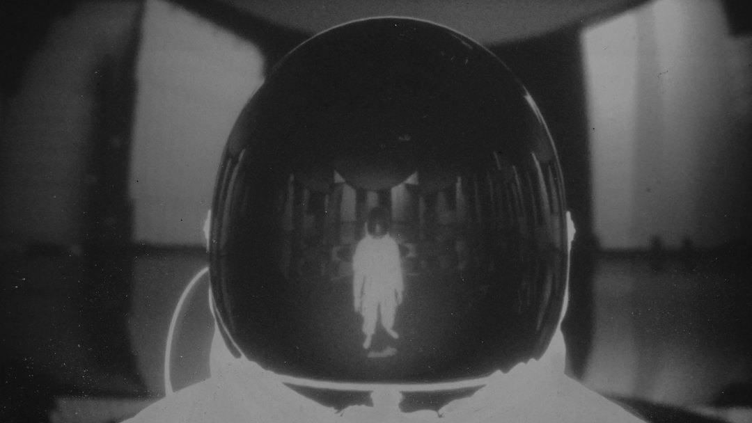 Saad-Moosajee-Animation-Film-itsnicethat-5_LIH_04.jpg