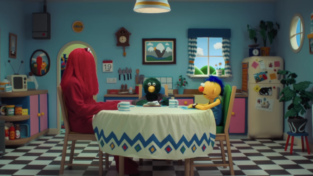 becky-sloan-joseph-pellingchannel-4-dont-hug-me-im-scared-film-itsnicethat-02.png