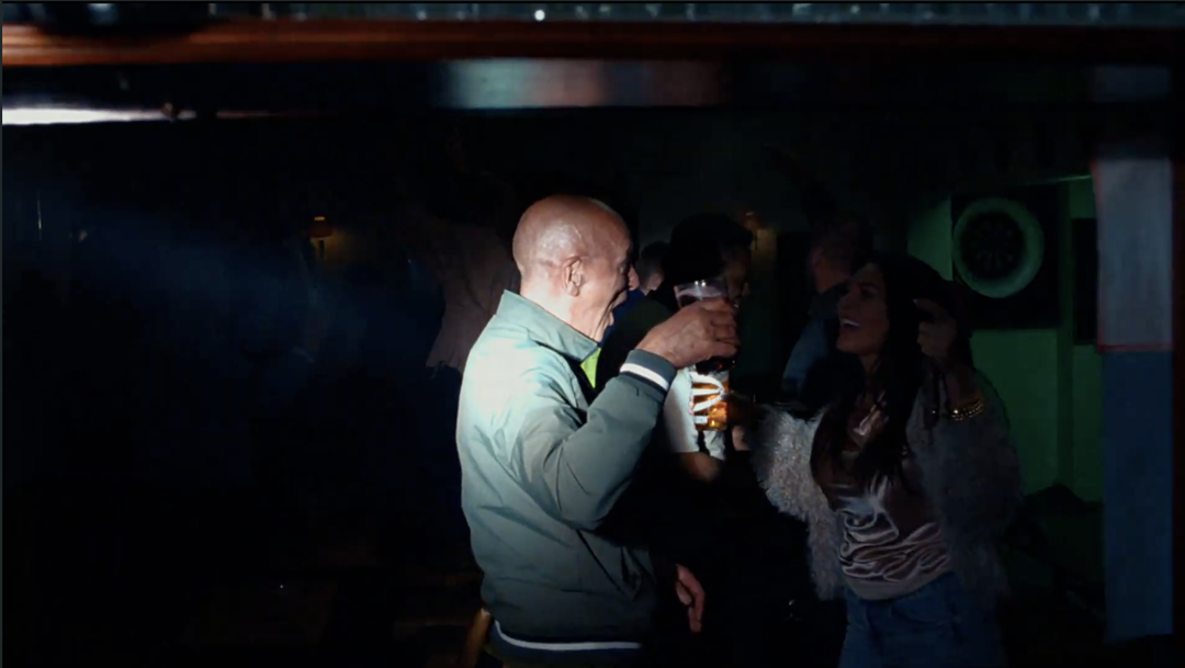 glenn-kitson-strongbow-advertising-itsnicethat08