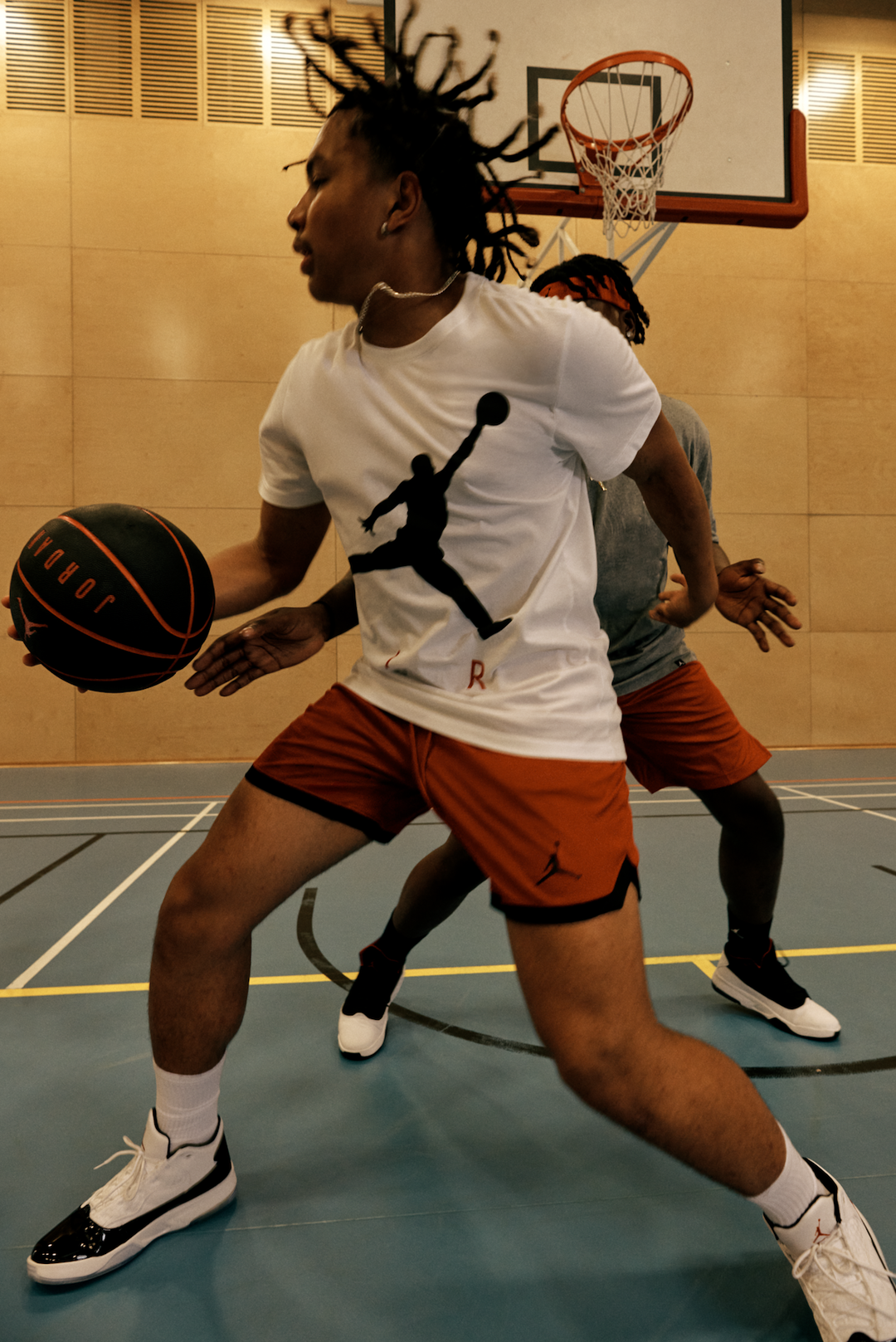 SebBarros-SportsDirect-Photography-ItsNiceThat12.png