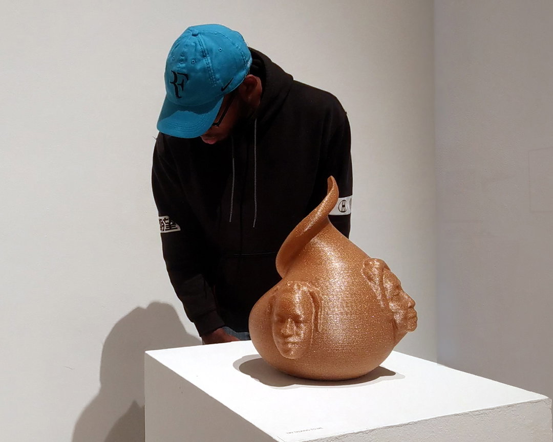 Stephanie_Dinkins__Gold_with_Student_Eardown_itsnicethat.jpg