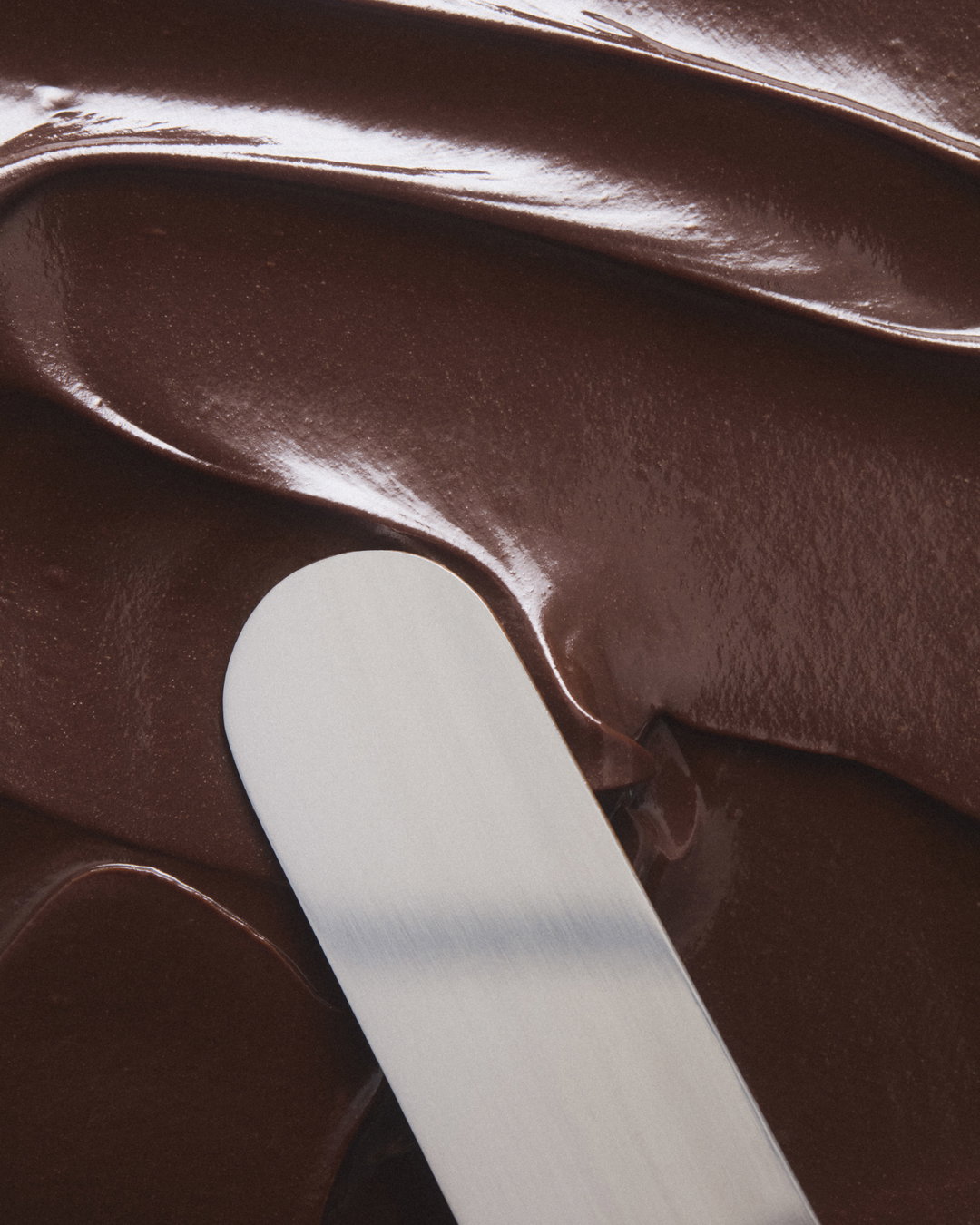 Studio-Tyrrell-Manta-Chocolate-Graphic-Design-ItsNiceThat-10.jpg