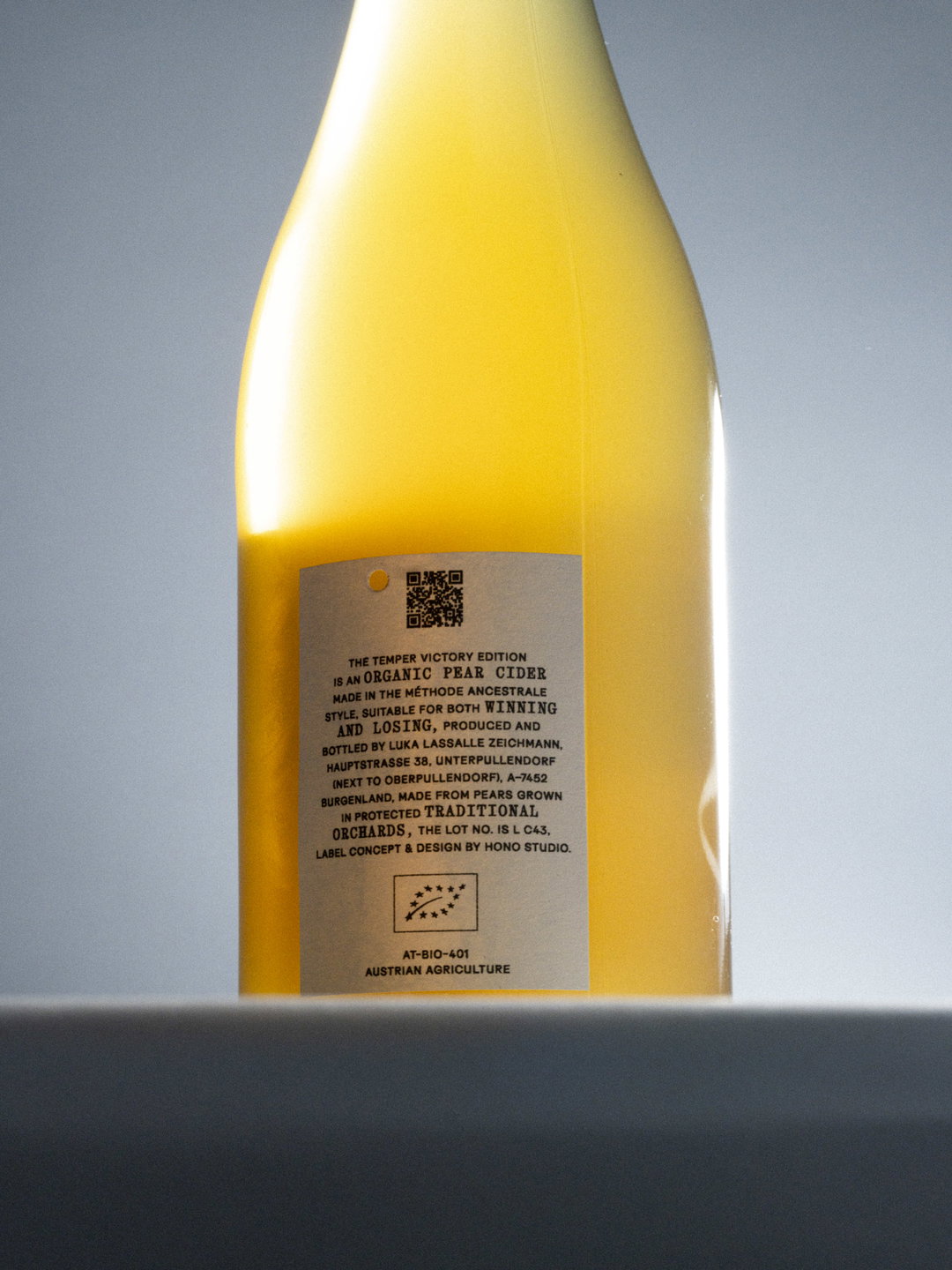 studio-hono-temper-graphic-design-project-itsnicethat-01