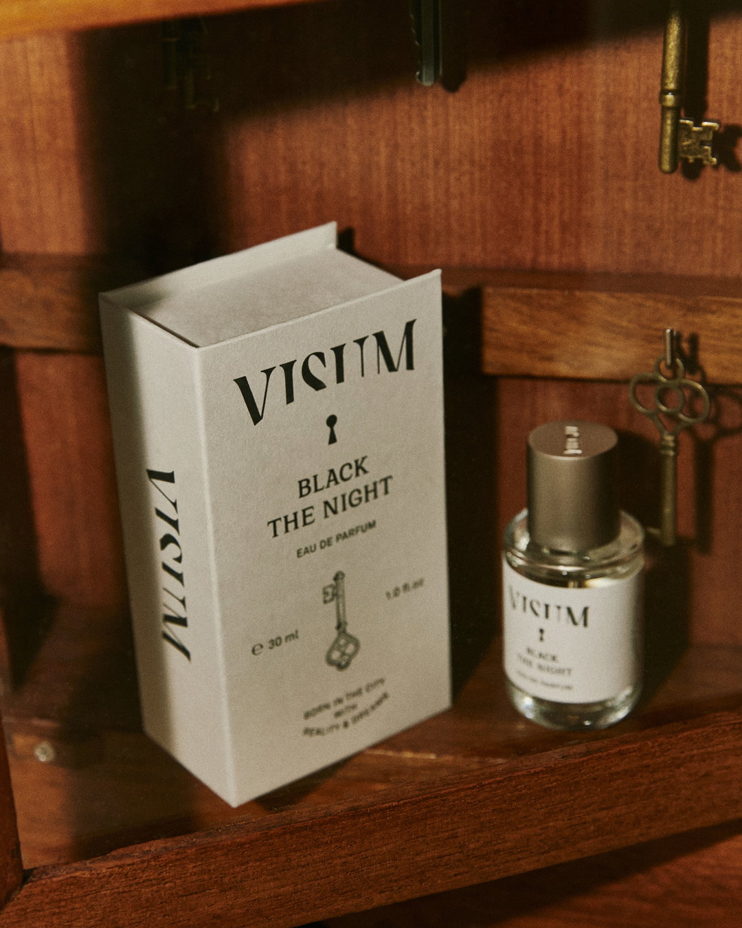 TRIANGLE-STUDIO:VISUM Brand design©VISUM, 2020)01.jpg