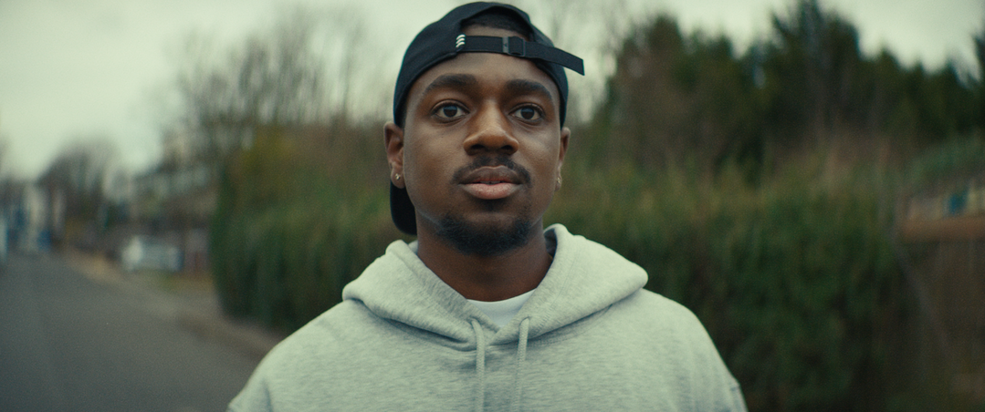 awkwasi-poku-the-therapist-film-itsnicethat02