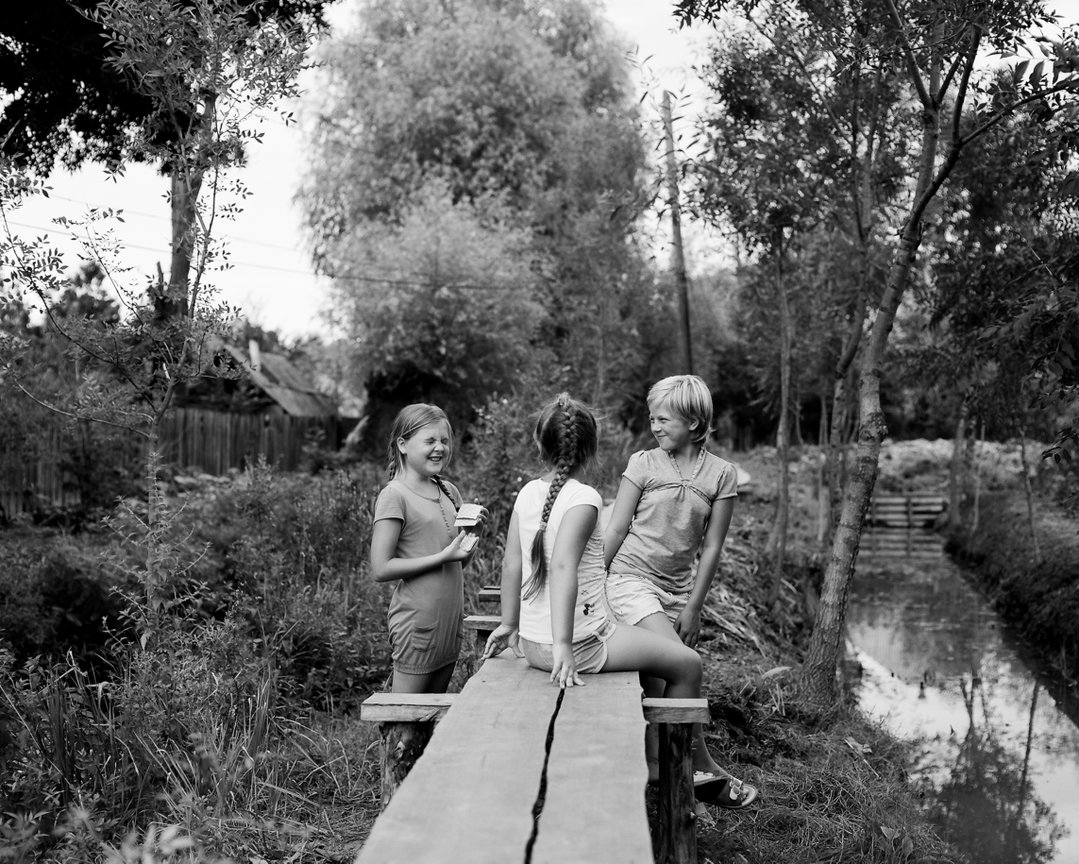 ElenaHeatherwick-PostcardsfromUkraine-Photography-itsnicethat.jpg
