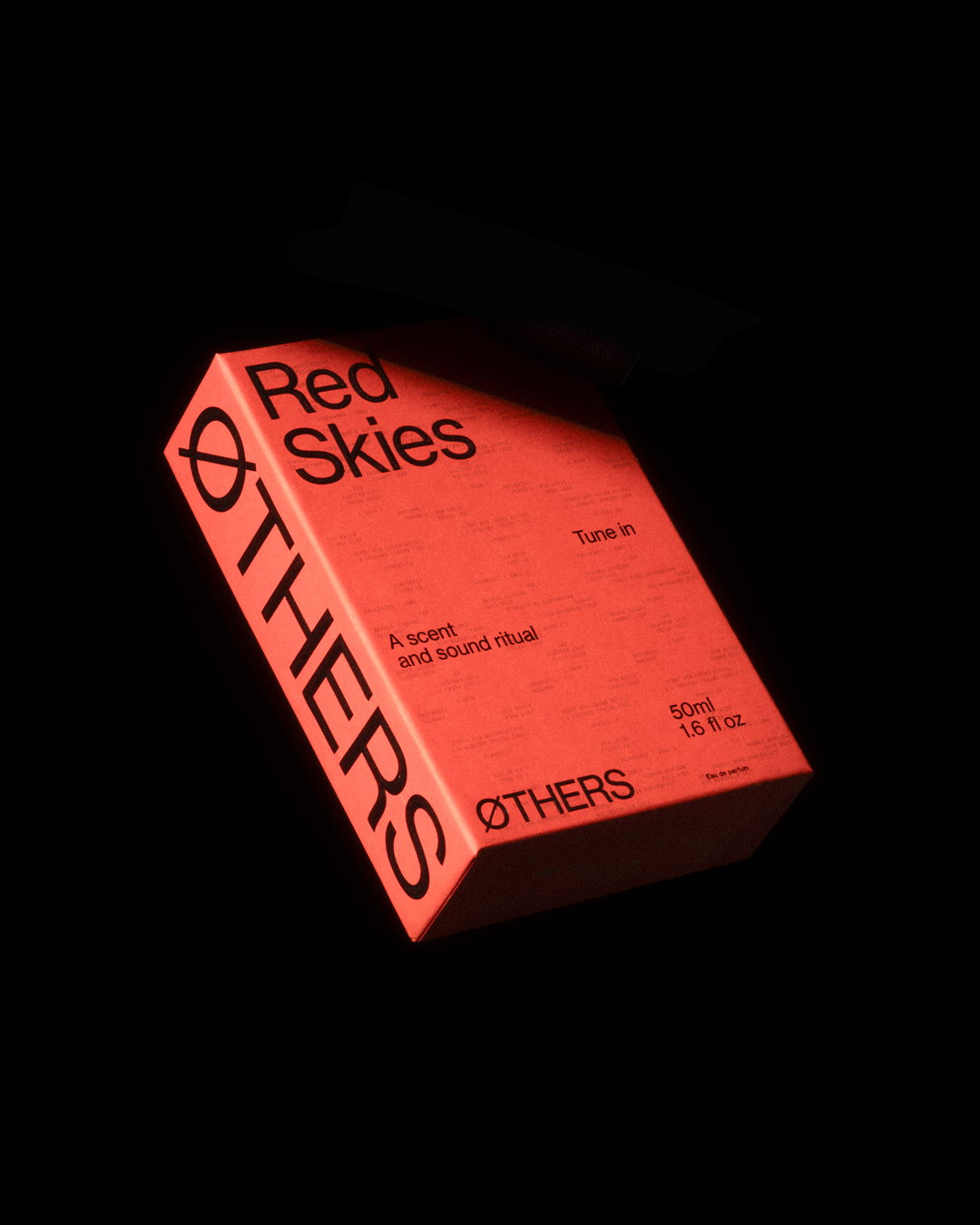 two-times-elliot-others-graphic-design-itsnicethat11