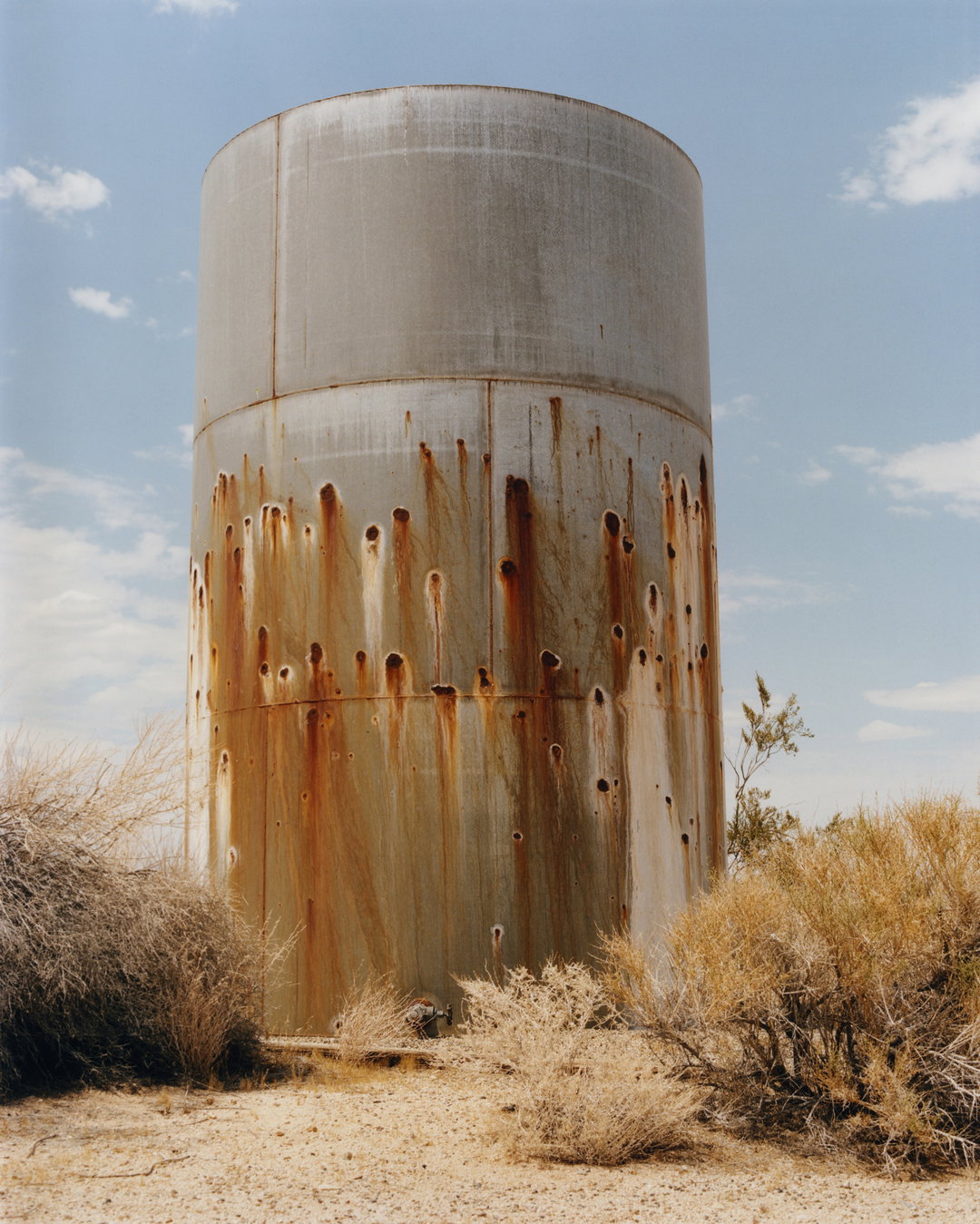 Xavier-Encina-photography-itsnicethat-017.jpg