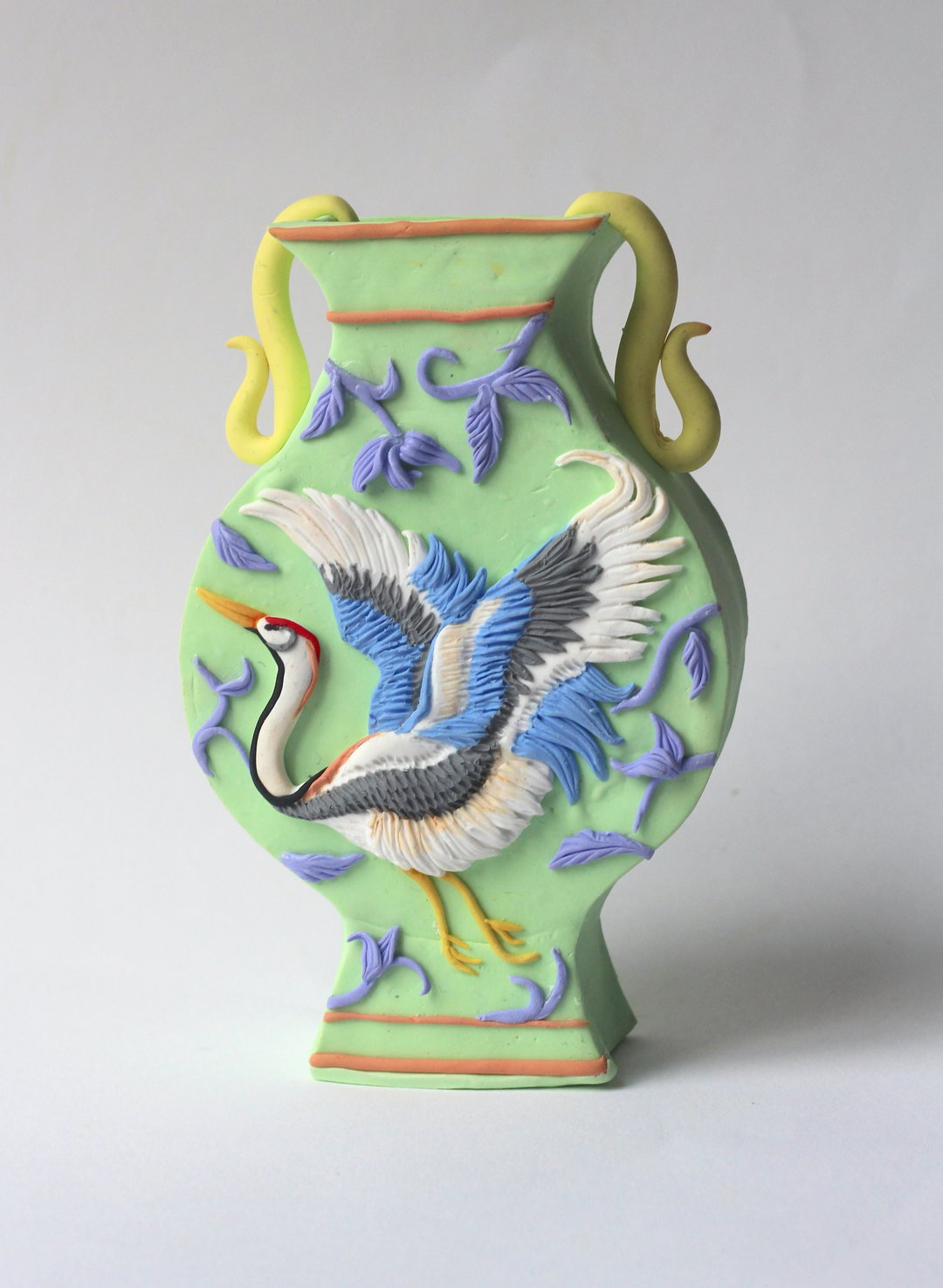 HannahLim-XianheSnuffBottle-Art-itsnicethat.JPG