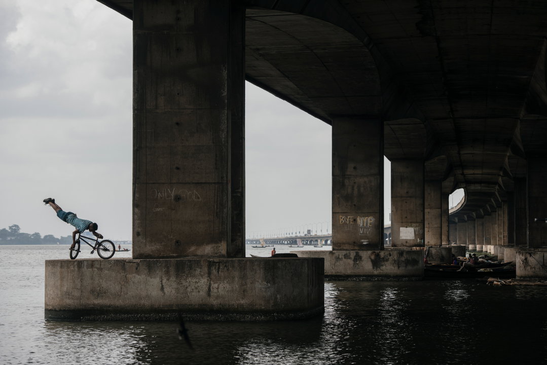 afrosurf-publication-itsnicethat-06.jpg