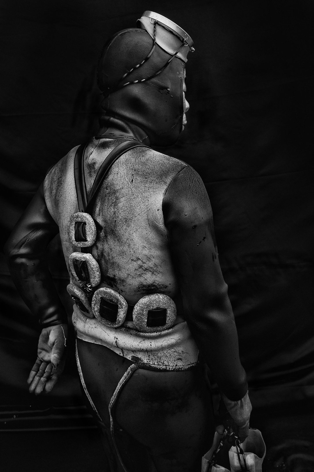 alain-schroder-grandma-divers-photography-itsnicethat-04.JPG