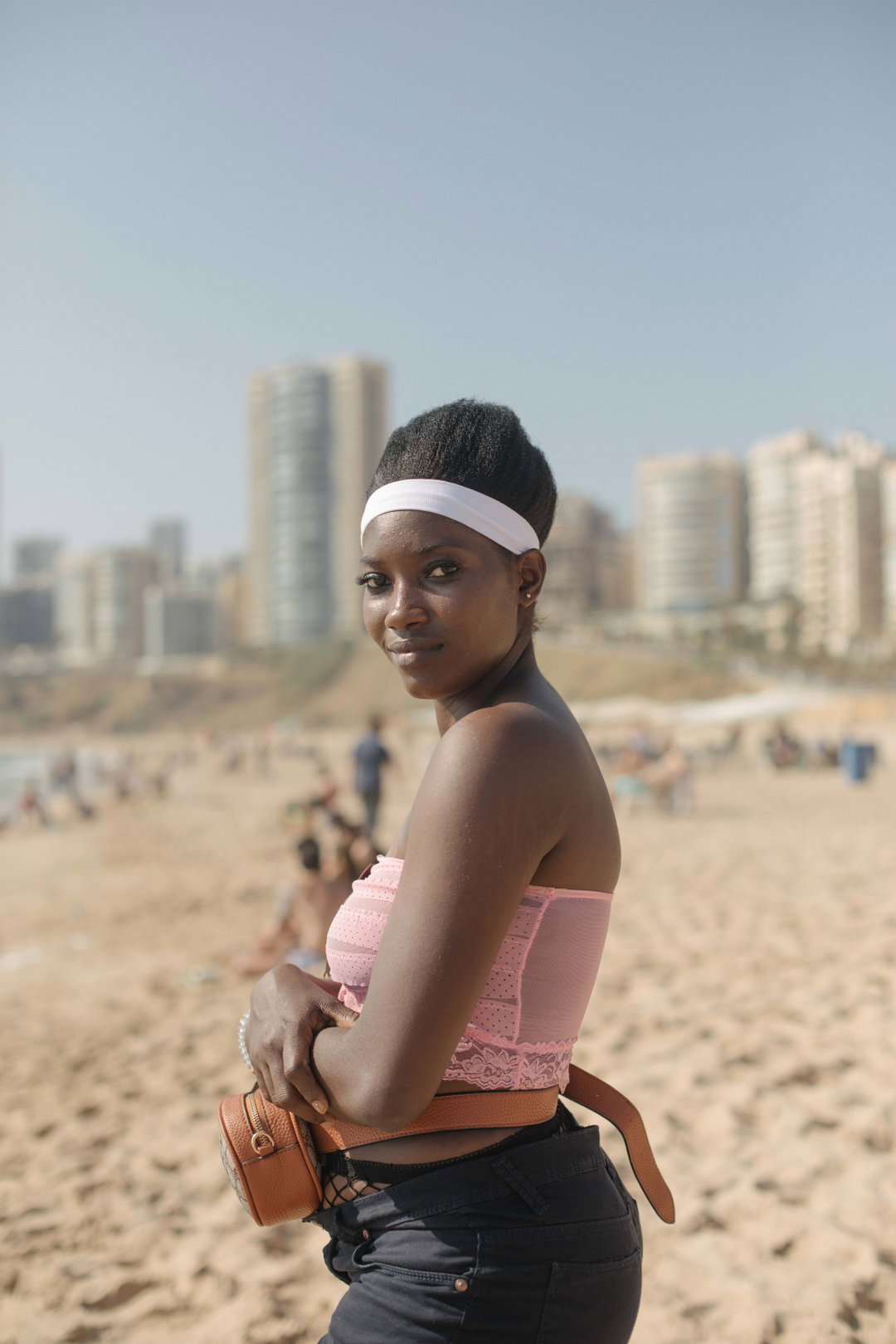 aline-deschamps-i-am-not-your-animal-photography-itsnicethat-03.jpg